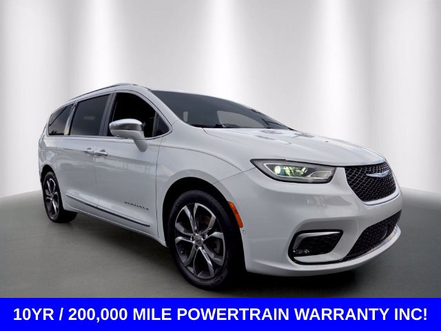 Used 2022 Chrysler Pacifica Pinnacle AWD/4WD image 7