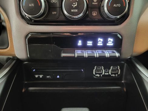 Used 2019 RAM 1500 Big Horn image 7