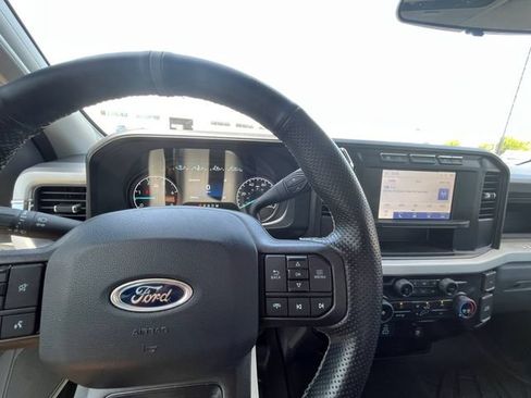 Used 2024 Ford F250 XL w/ STX Appearance Package AWD/4WD image 12