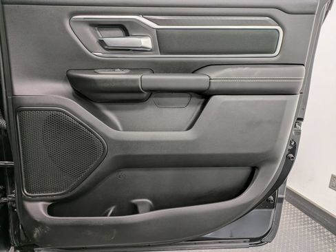 Used 2025 RAM 1500 Big Horn AWD/4WD image 26
