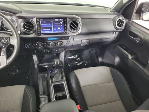 Used 2023 Toyota Tacoma TRD Sport w/ Advanced Technology Package AWD/4WD image 17