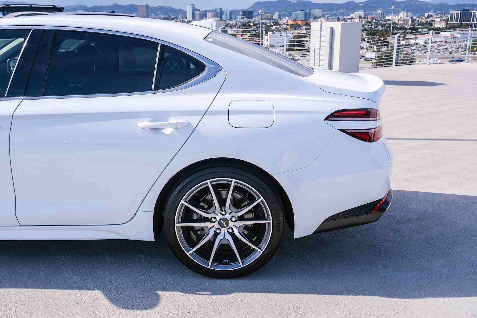 Used 2023 Genesis G70 2.0T AWD/4WD image 8