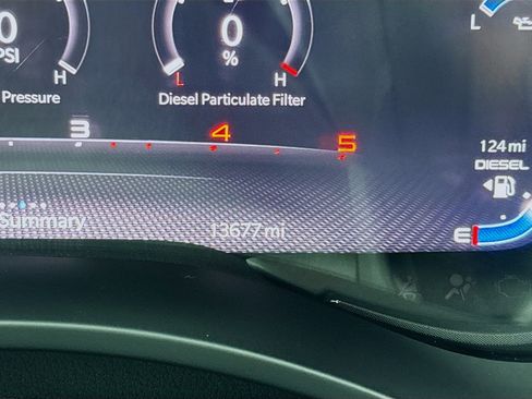 Used 2024 RAM 3500 Limited image 8