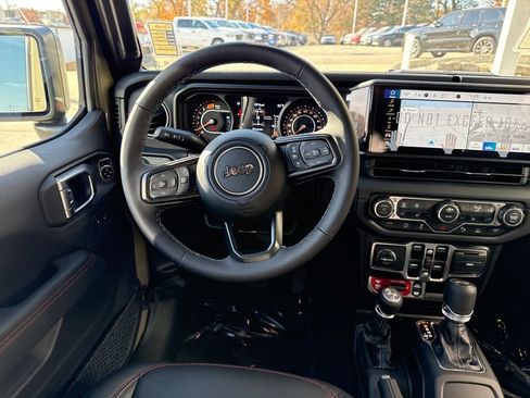 New 2026 Jeep Wrangler Unlimited Rubicon image 14