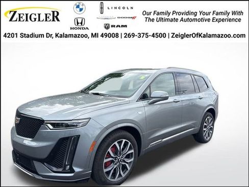Used 2024 Cadillac XT6 Sport w/ Platinum Package image 1