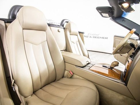 Used 2008 Cadillac XLR image 18