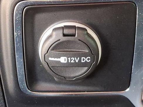 Used 2022 Jeep Wrangler Unlimited Sport S image 26