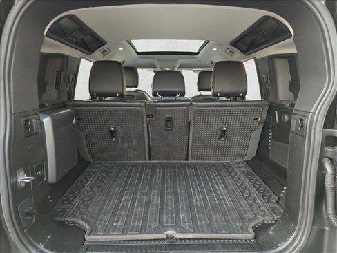 Used 2020 Land Rover Defender 110 S image 6
