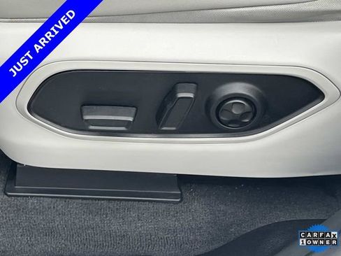 Certified 2022 Jeep Grand Cherokee L Overland image 28