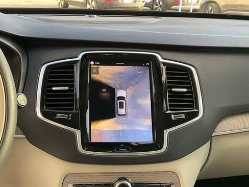 Certified 2024 Volvo XC90 B6 Plus AWD/4WD image 16