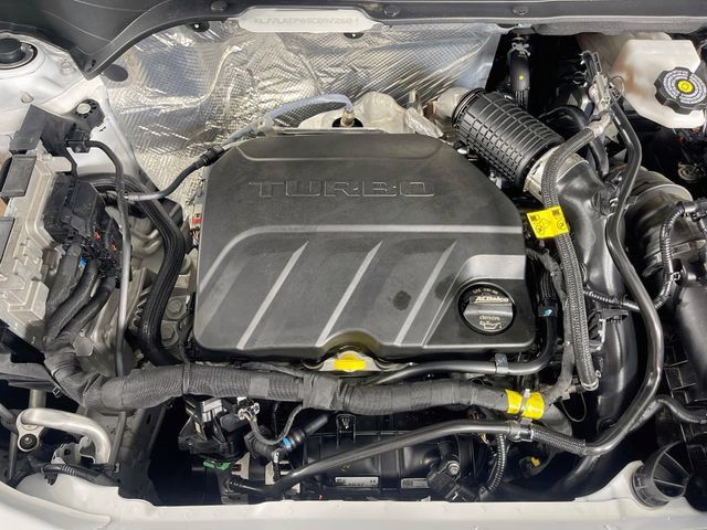 Used 2025 Chevrolet Trax ACTIV w/ Sunroof Package FWD image 30