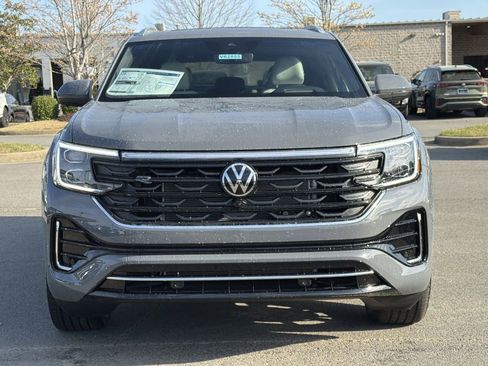 New 2026 Volkswagen Atlas Cross Sport SEL Premium R-Line AWD/4WD image 8