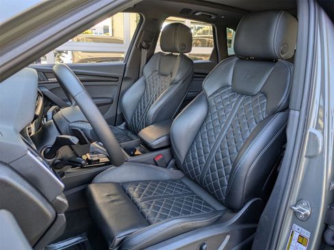 Used 2023 Audi SQ5 Premium Plus w/ Premium Plus Package image 30