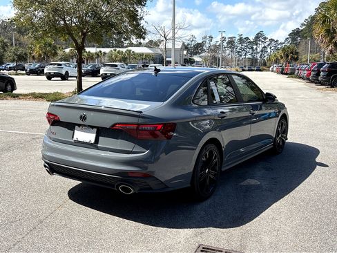 Used 2022 Volkswagen Jetta GLI Autobahn image 26
