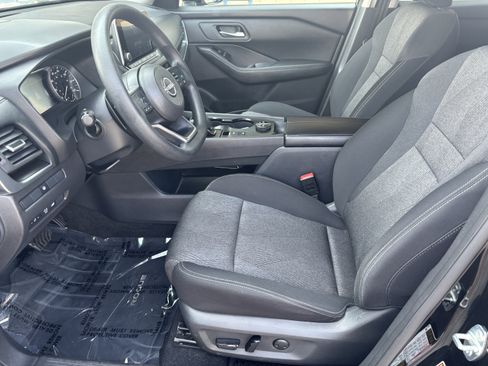 Used 2024 Nissan Rogue SV AWD/4WD image 11