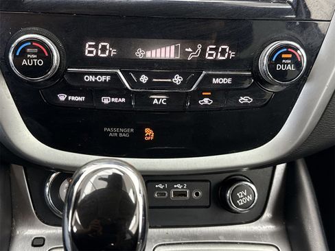 Used 2021 Nissan Murano SL image 28