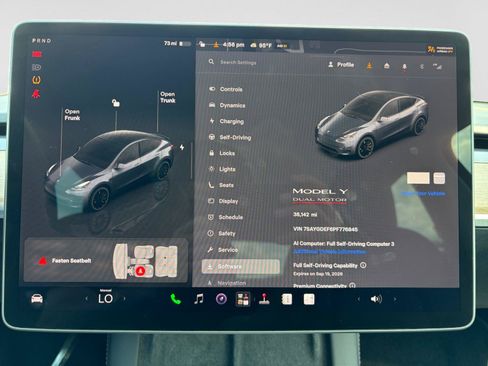 Used 2023 Tesla Model Y Long Range AWD/4WD image 16