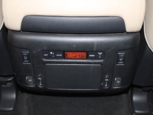 Used 2020 Nissan Armada Platinum w/ Captain's Chairs Package image 34