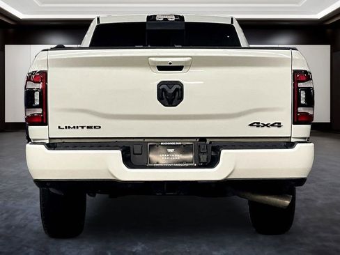 Used 2022 RAM 2500 Limited w/ Night Edition AWD/4WD image 5