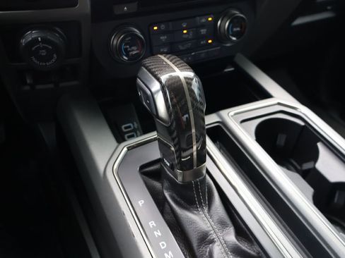Used 2017 Ford F150 Raptor w/ Equipment Group 802A Luxury AWD/4WD image 16