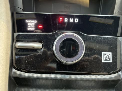 New 2025 Jeep Grand Cherokee Limited w/ Luxury Tech Group II image 30