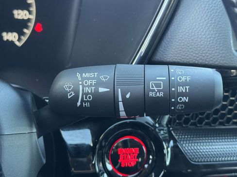 Used 2025 Honda CR-V EX-L image 21