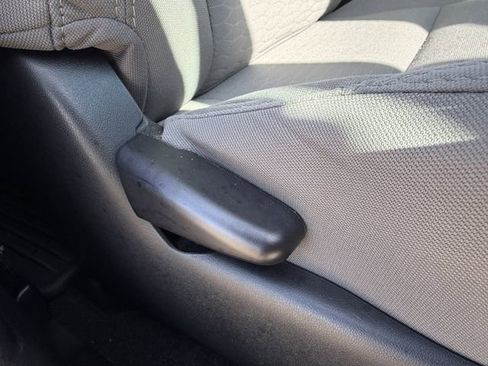 Certified 2019 Toyota Tacoma SR5 image 29