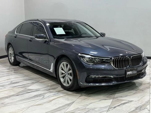Used 2018 BMW 740i xDrive image 4