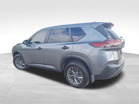 Used 2021 Nissan Rogue S FWD image 5