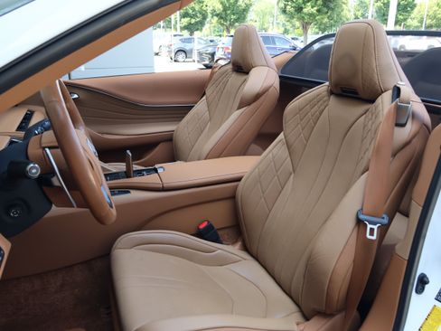 Used 2023 Lexus LC 500 Convertible w/ Touring Package RWD image 33
