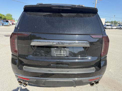 Used 2023 GMC Yukon Denali Ultimate AWD/4WD image 6