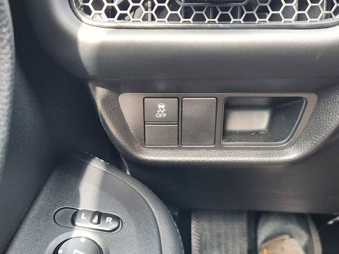 Certified 2023 Honda HR-V LX image 22