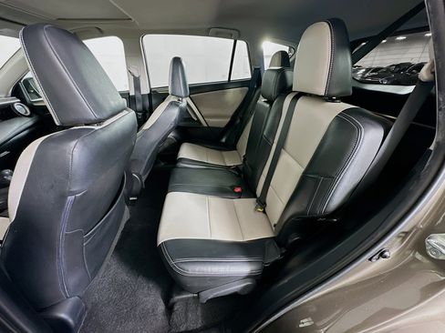 Used 2015 Toyota RAV4 XLE FWD image 26