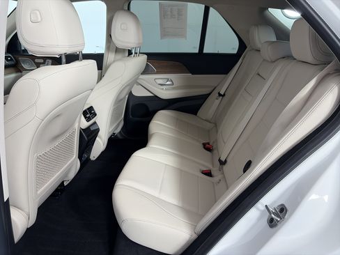 Certified 2026 Mercedes-Benz GLE 450 4MATIC image 7