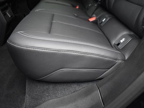 New 2026 Cadillac Optiq Sport 2 image 29