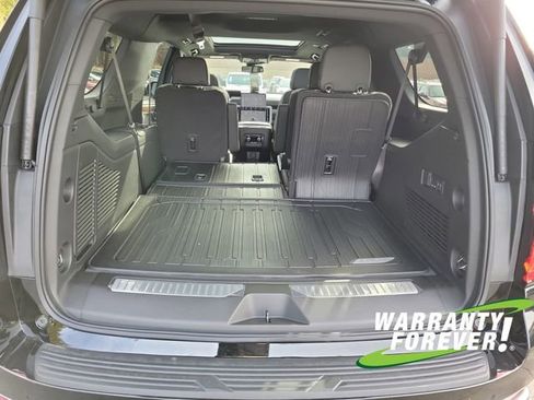 New 2026 GMC Yukon XL Denali w/ Sun & Power Step Package image 18