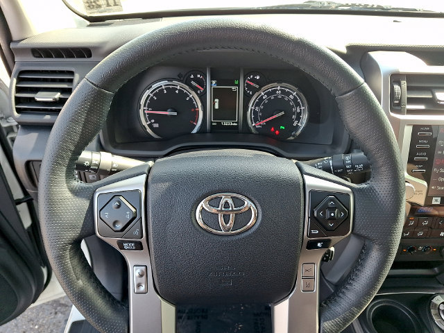 Certified 2023 Toyota 4Runner Limited AWD/4WD image 15