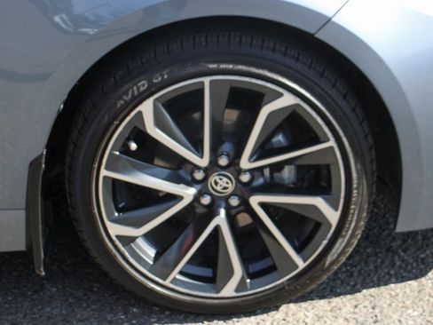 Used 2022 Toyota Corolla SE image 40