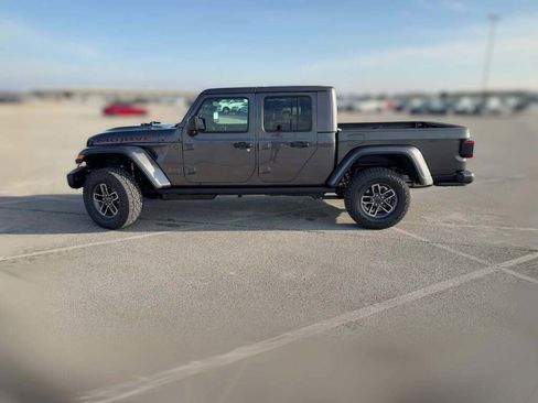 New 2026 Jeep Gladiator Mojave image 6