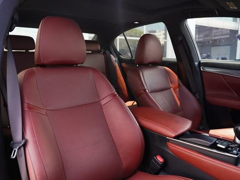 Used 2015 Lexus GS 350 w/ F Sport Package RWD image 21