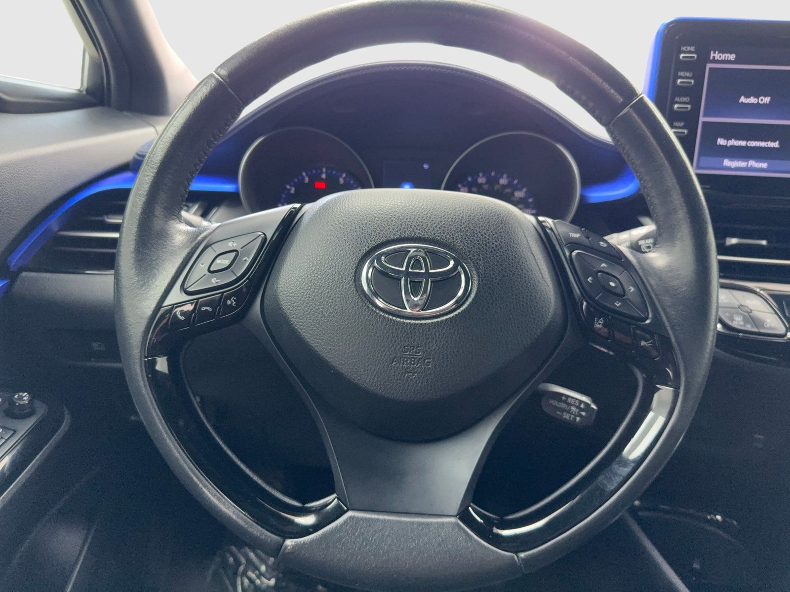 Used 2020 Toyota C-HR XLE FWD image 19