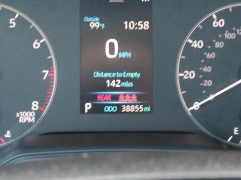 Used 2025 Toyota Corolla LE FWD image 38