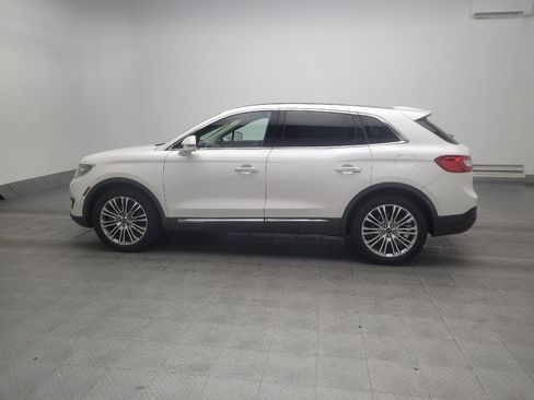 Used 2016 Lincoln MKX Reserve w/ Technology Package FWD image 3