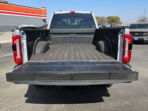 New 2026 Ford F350 Lariat w/ Black Appearance Package image 18
