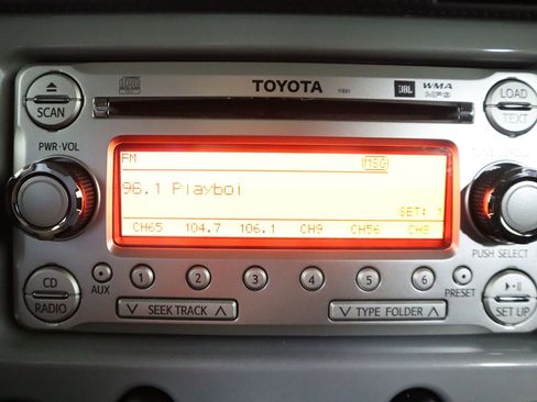 Used 2014 Toyota FJ Cruiser 4WD w/ Upgrade Package image 34