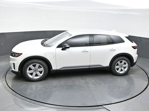 Used 2024 Honda Prologue EX image 34