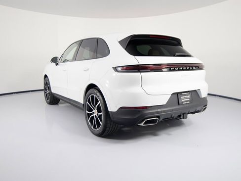 New 2026 Porsche Cayenne image 3