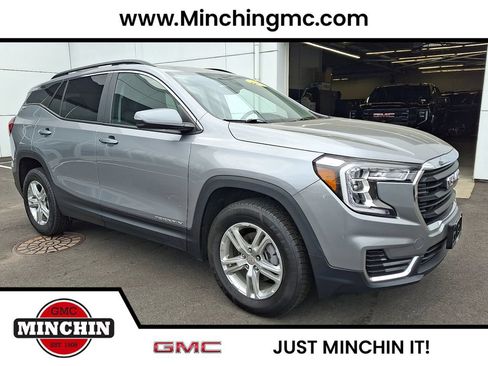 Certified 2023 GMC Terrain SLE w/ Driver Convenience Package AWD/4WD image 1