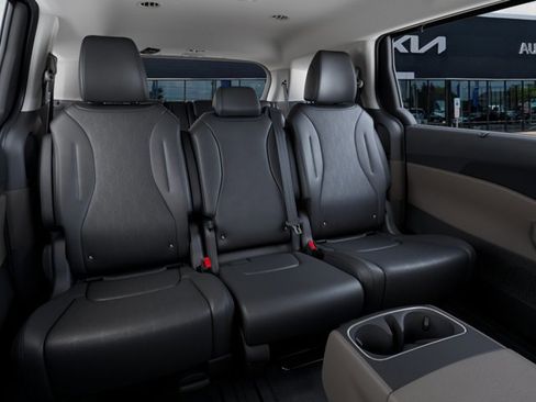 New 2026 Kia Carnival EX FWD image 16