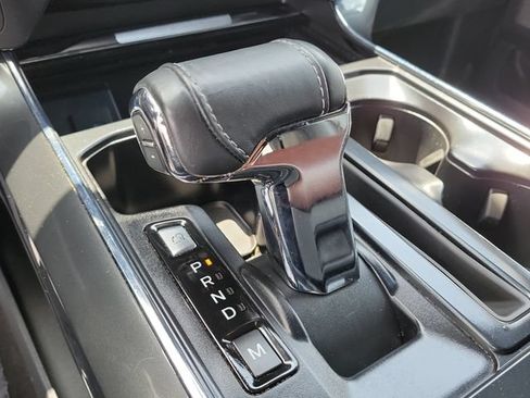Used 2022 Ford F150 Lariat AWD/4WD image 32